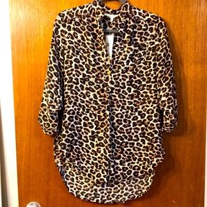NWT Leopard print top -Size Medium